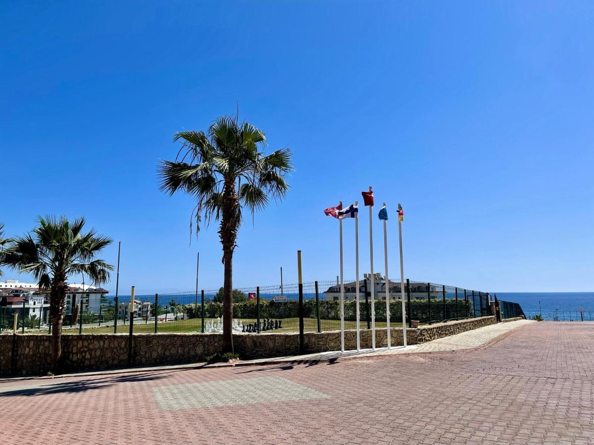 Sa Apartments! 300M To The Beach Alanya Esterno foto