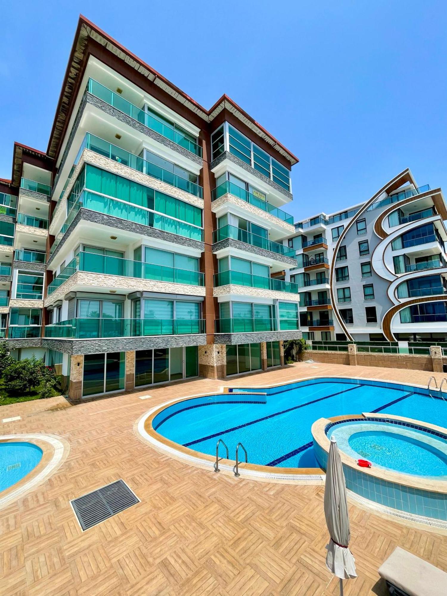 Sa Apartments! 300M To The Beach Alanya Esterno foto